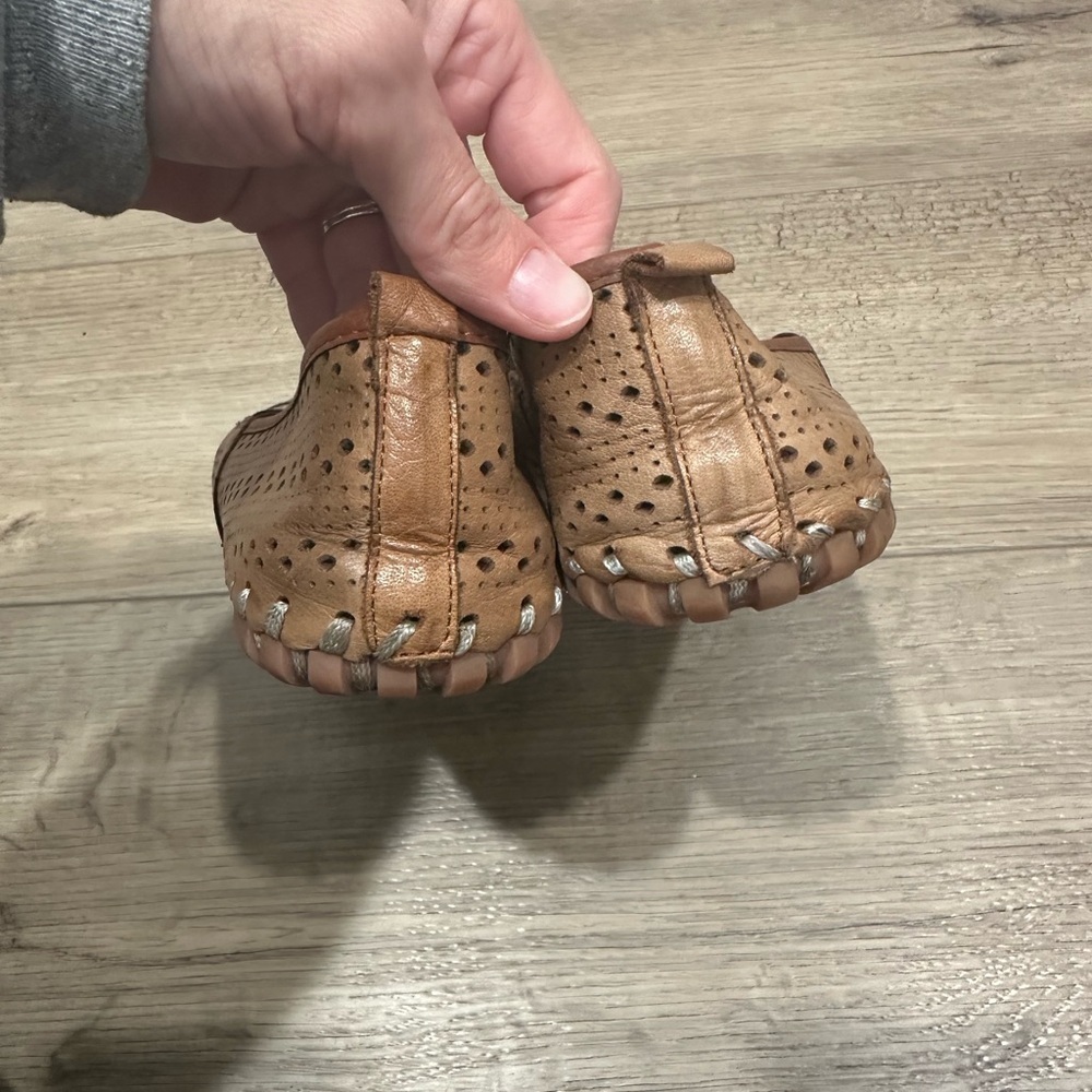 SPRING STEP Freida Leather Laser Cut Loafers Flat Whipstitch Lt Brown Comfort 40 - Picture 5 of 5